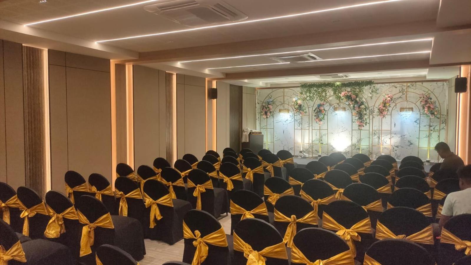 Hotel Abad Kochi Bagian luar foto