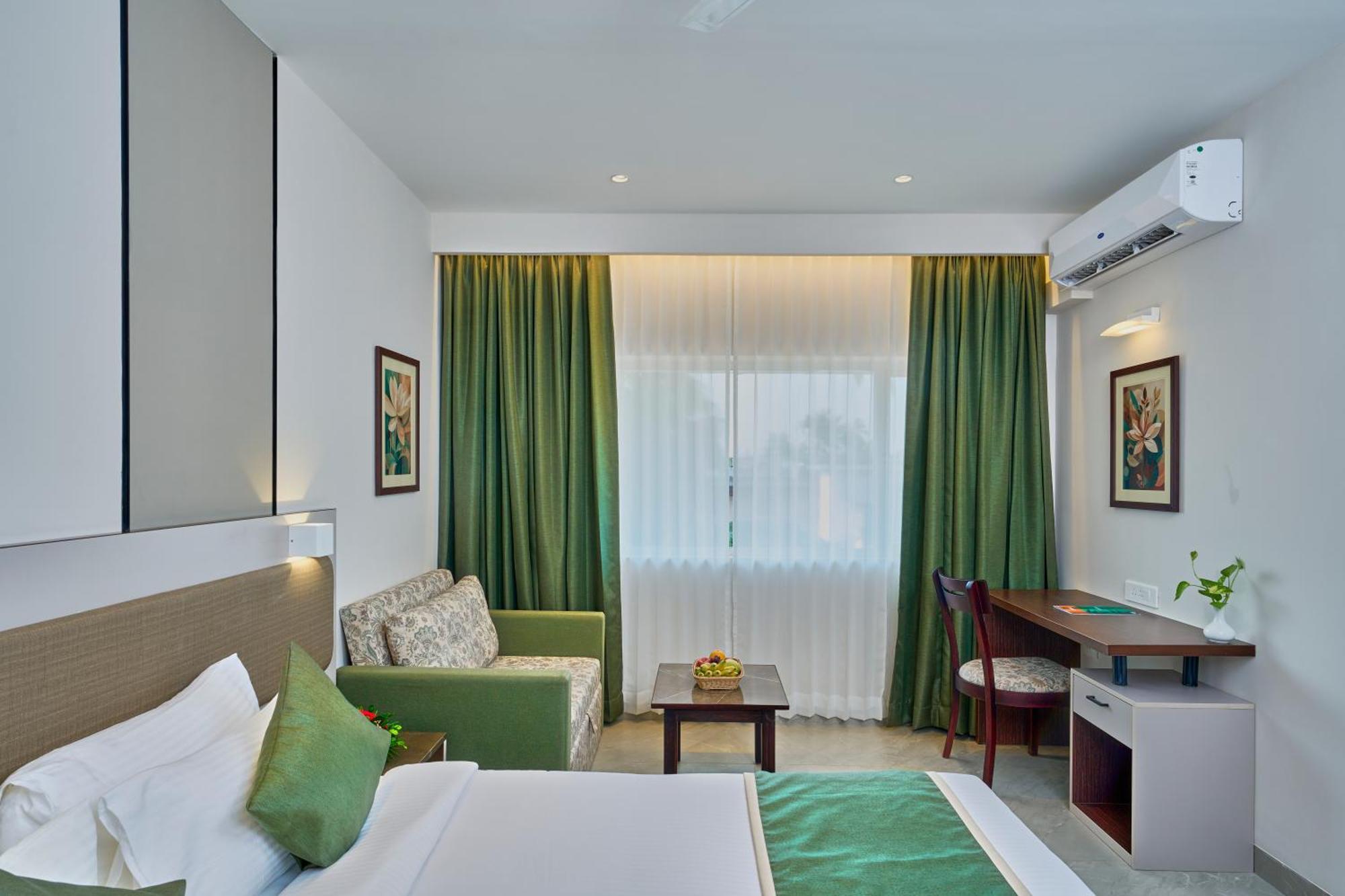 Hotel Abad Kochi Bagian luar foto
