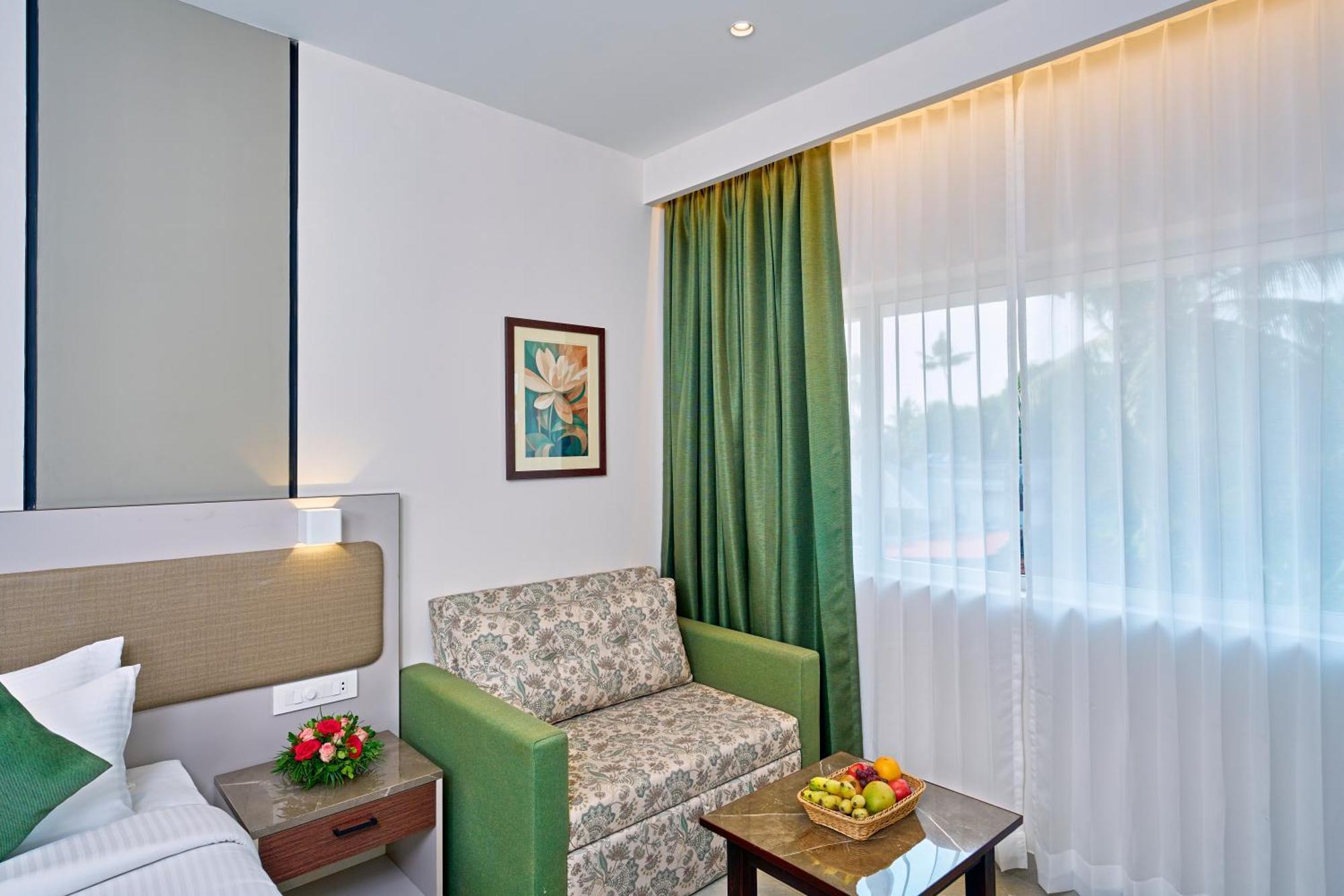 Hotel Abad Kochi Bagian luar foto